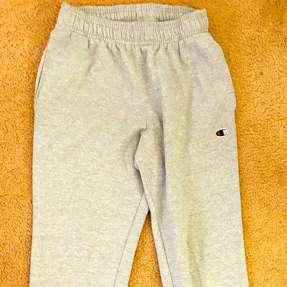 💗Men’s Champion sweatpants size small💗